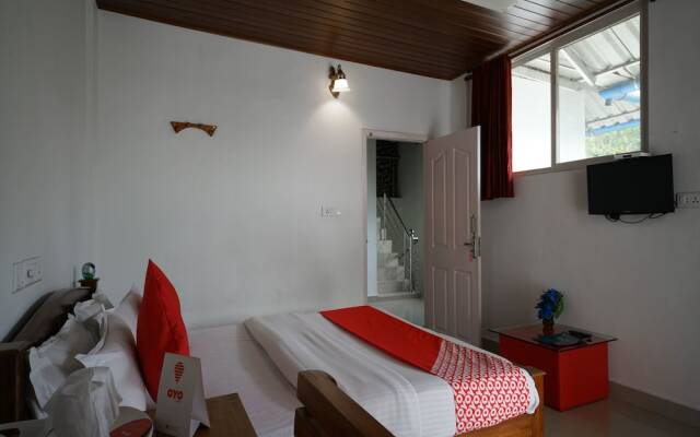 OYO 11757 Aruvi Annex