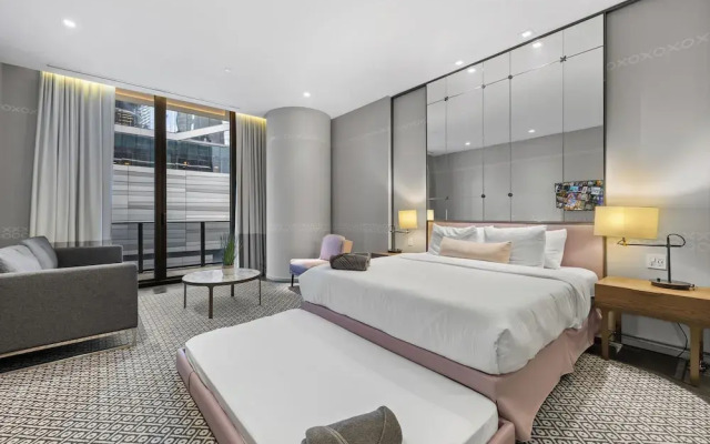SLS Lux King Suite