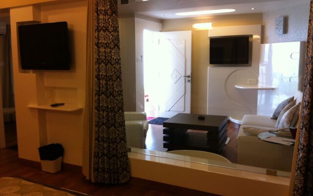 Hotel Holiday Resort