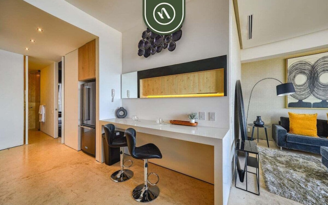Luxury 1BR Condo - Rooftop Pool - Bay View