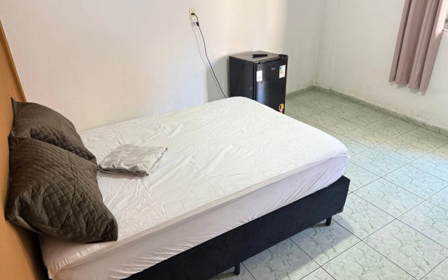 Pé na Areia Praia da Aviação II