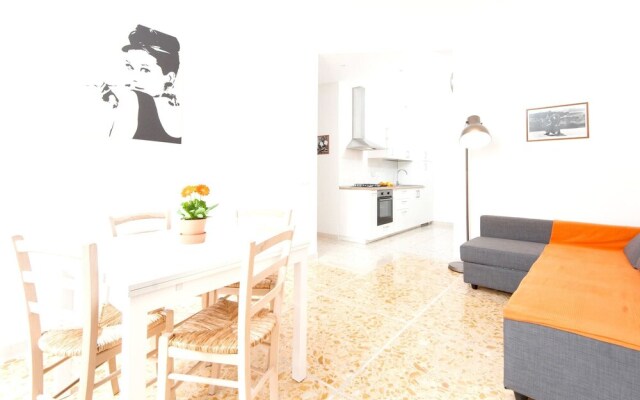 House With 2 Bedrooms in Roma, With Balcony and Wifi