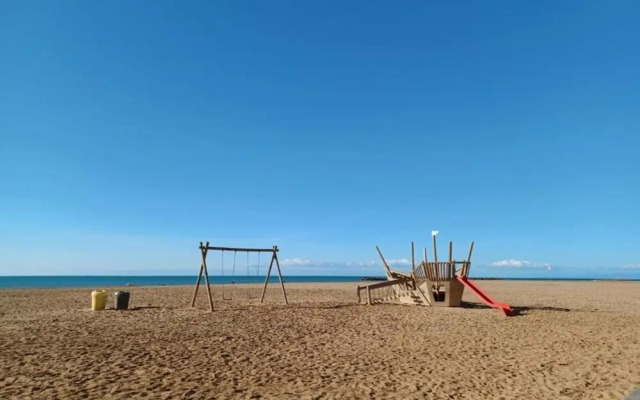 Spacious Villa in Valras Plage