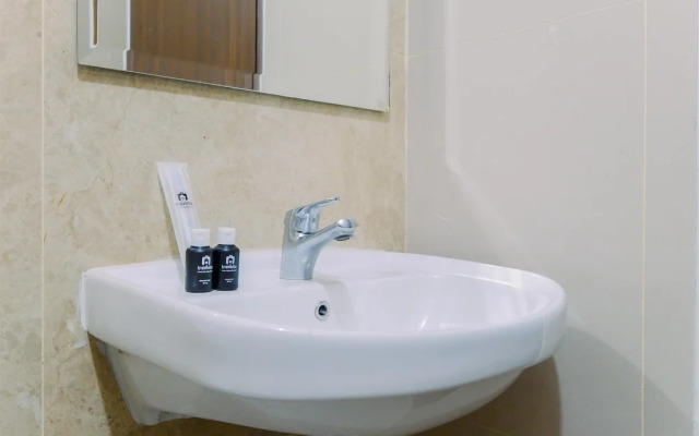 Great Location And Comfy 2Br Transpark Cibubur Apartment