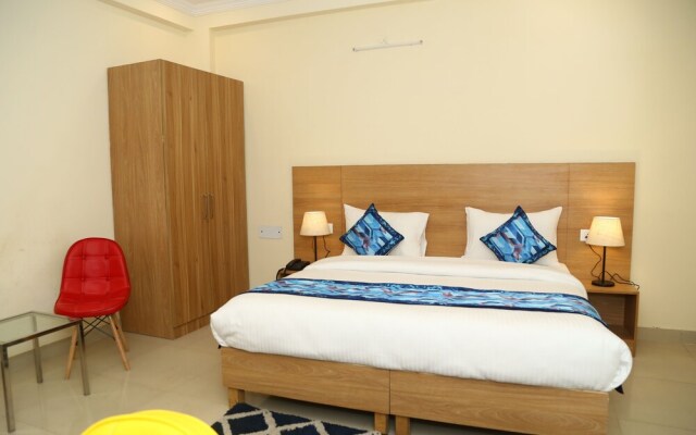 Fabhotel Aanya Suites