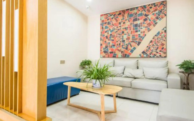 Pengmei Hotel (Wuxi Yixing Longbeishan Forest Park1287207)