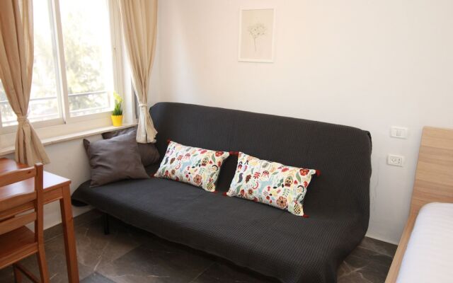 Gabriel Apartments - Stylish Suites - King George ST