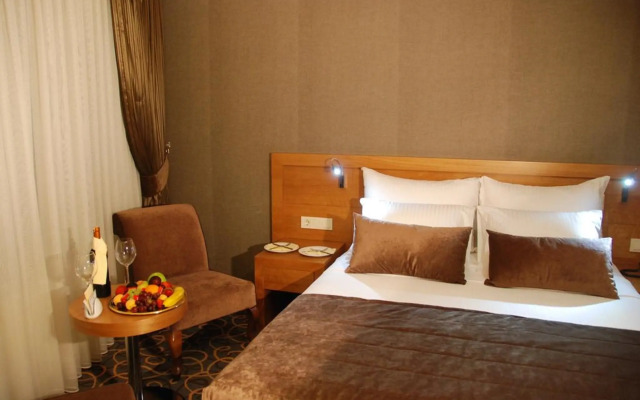 Volley Hotel İzmir