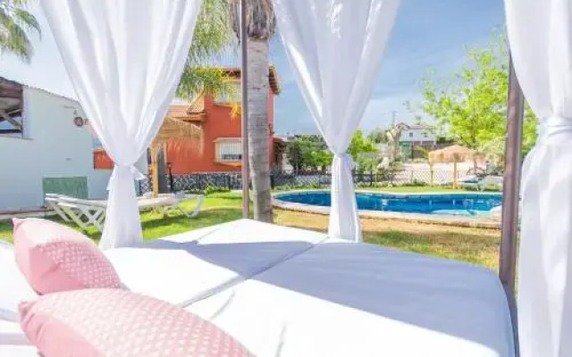 Cubo's Villa Sonia