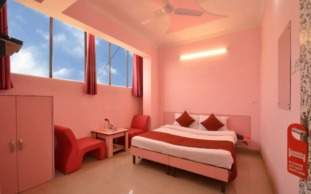 OYO 8424 Hotel Sunflower