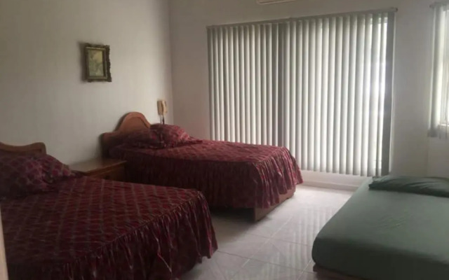 Casa Quinta Peñón Para Grupos