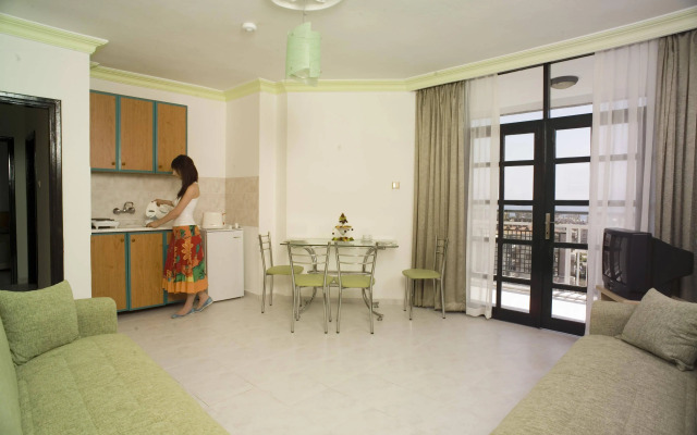 Kleopatra Tower Suite Hotel