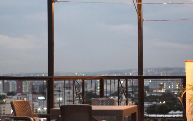 La Curva Apartamentos