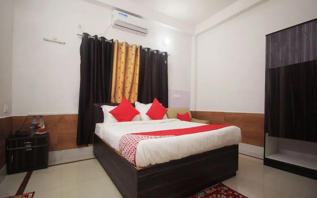 OYO 12992 Prince lodge