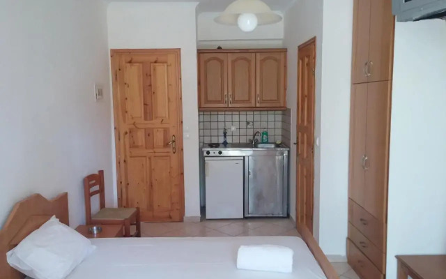 Irini Apartments Anaxos