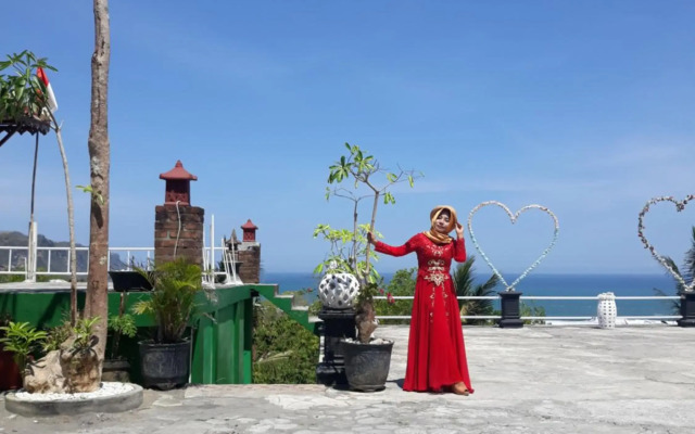Losmen Kinasih Puncak & Gazebo Pandang