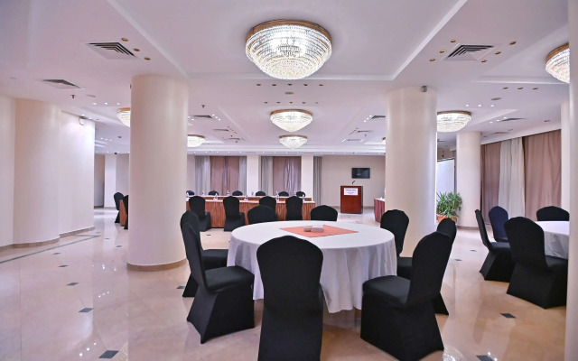 Swiss Inn Nile Hotel