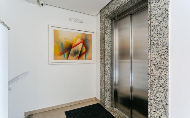 Próximo a praia com churrasqueira na varanda #IA09