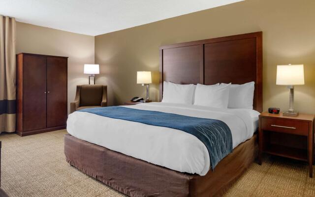 Comfort Inn & Suites Durham near Duke University