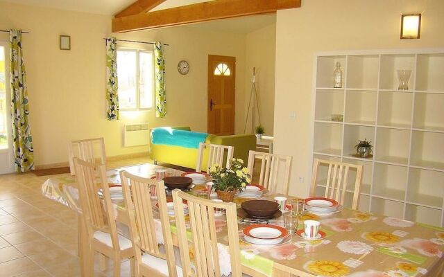 Etang Vallier Resort