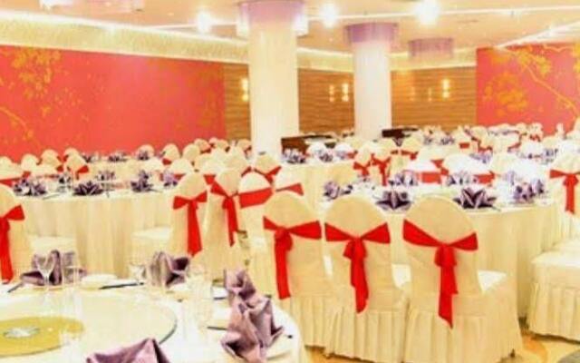 Nanjing Zifeng Suoshi Holiday Hotel