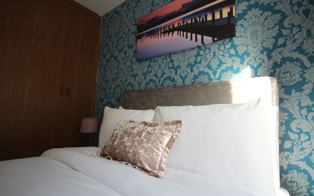 Ellis Quay Apartments by the Key Collection