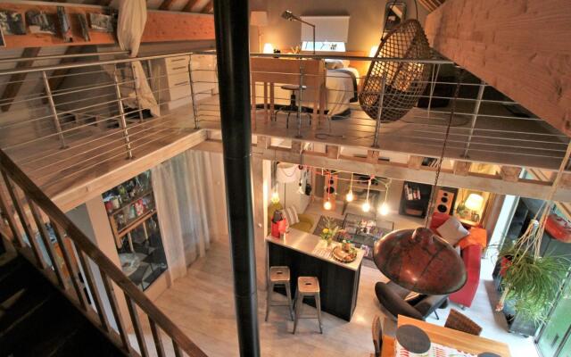 Quaint Holiday Home in Saint-Quirin with hot tub, nice view