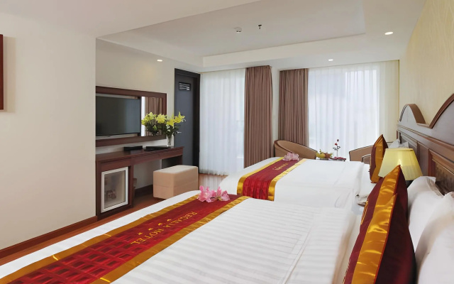 Regalia Hotel – Guest Rooms – Nha Trang
