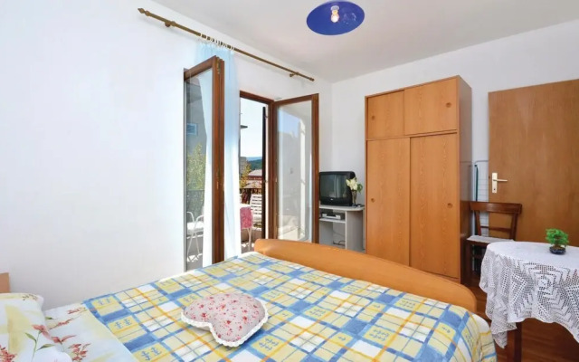 Stunning Home in Vrboska With Wifi and 1 Bedrooms