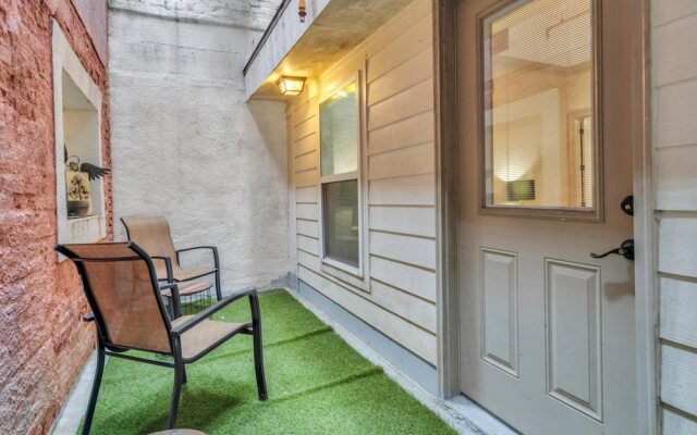 Spacious Sazerac Sanctuary