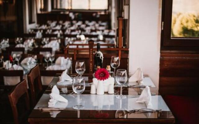 Popova Kula Hotel & Winery