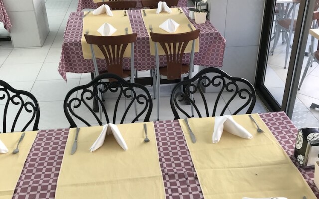 Kahraman Hotel