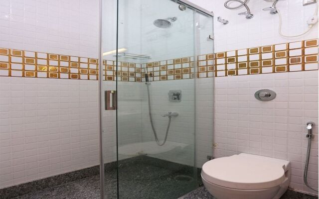 OYO 9377 Prakash Continental