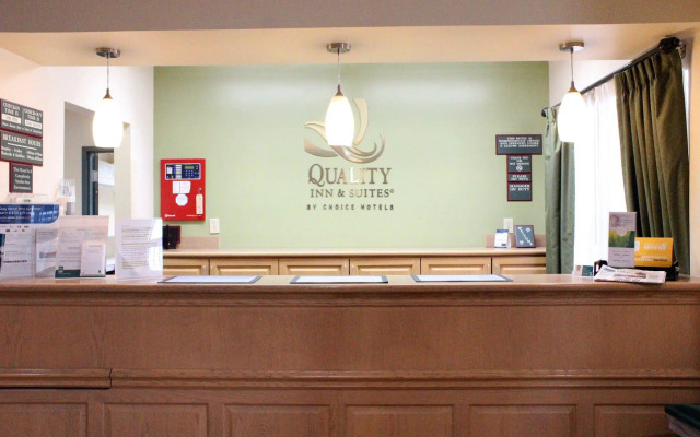 Quality Inn & Suites Cincinnati Sharonville