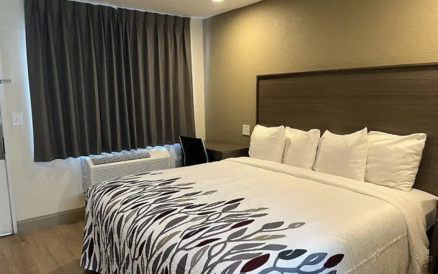 Red Roof Inn Haltom City