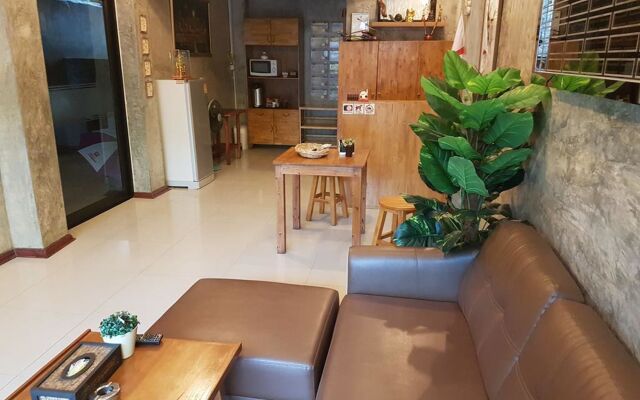 ATCHARA Service Apartment