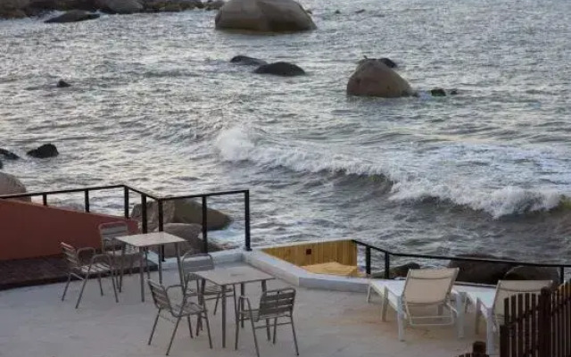 MOYA boutique seaside hotel (Qingdao Laoshan Scenic Area Yangkou Branch)