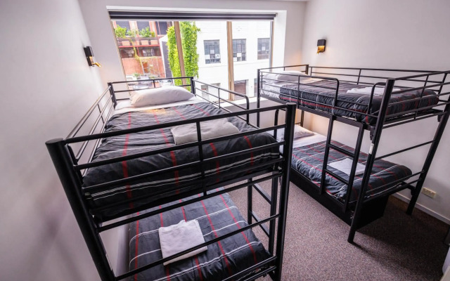 YHA Hobart Central