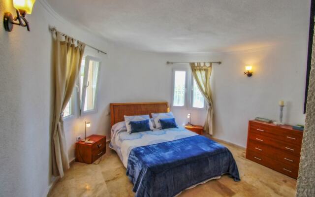 Fabya - Sea View Villa With Private Pool In Teulada