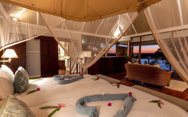 The River Club