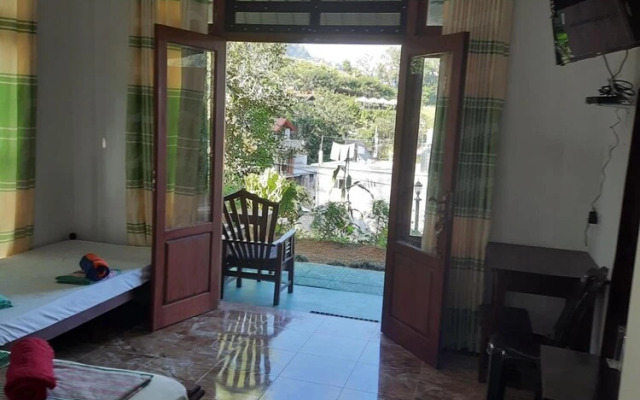 The Zenith Inn Ella