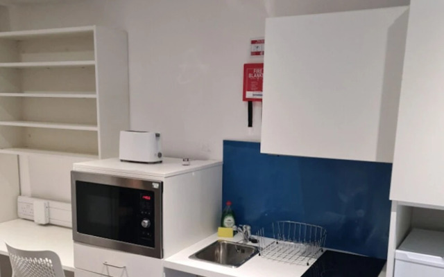 Sophisticated Studios Greenwich