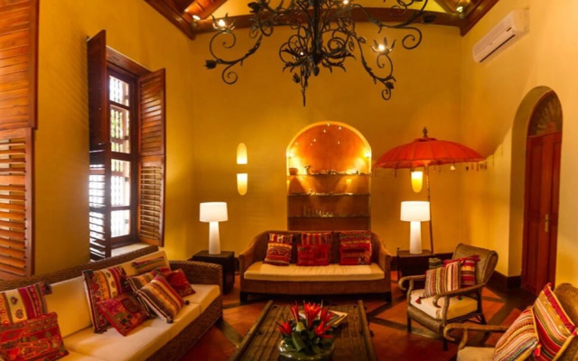 Pierre Casa Boutique