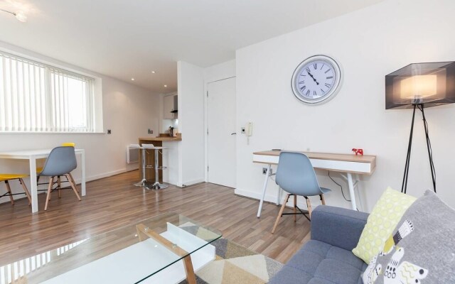 Amazing 2BR Manchester Apartment