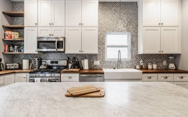 Great downtown Indy property close to EVERYTHING