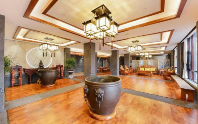 Dali Junbo Haiyue Seaview Hotel