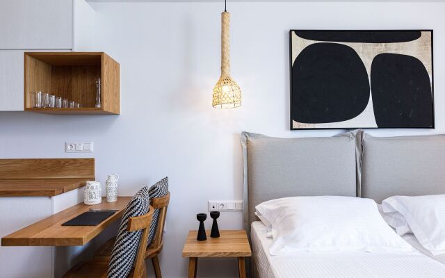 North Coast Seaside Suites