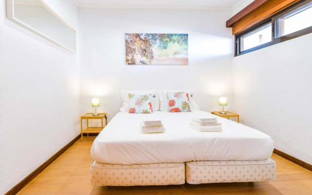 Carcavelos Beach & Business by The Portuguese Butler