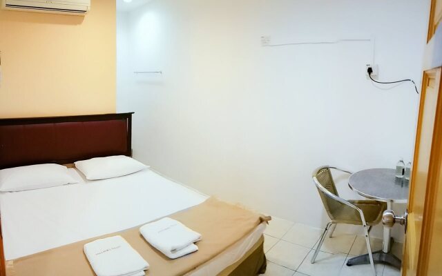 Twin Star Hotel