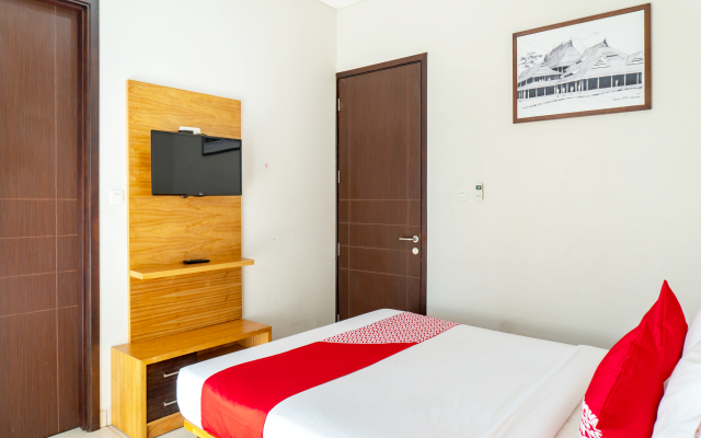 OYO 794 Ln 9 Bandung Guest House